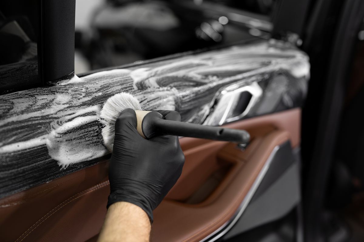 Door jamb · leather conditioning